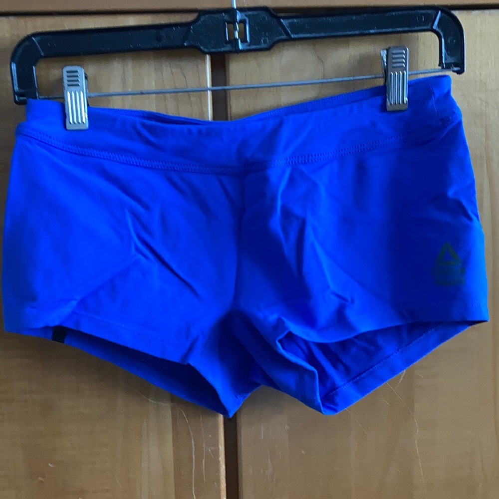 Reebok Chade booty shorts-Size S